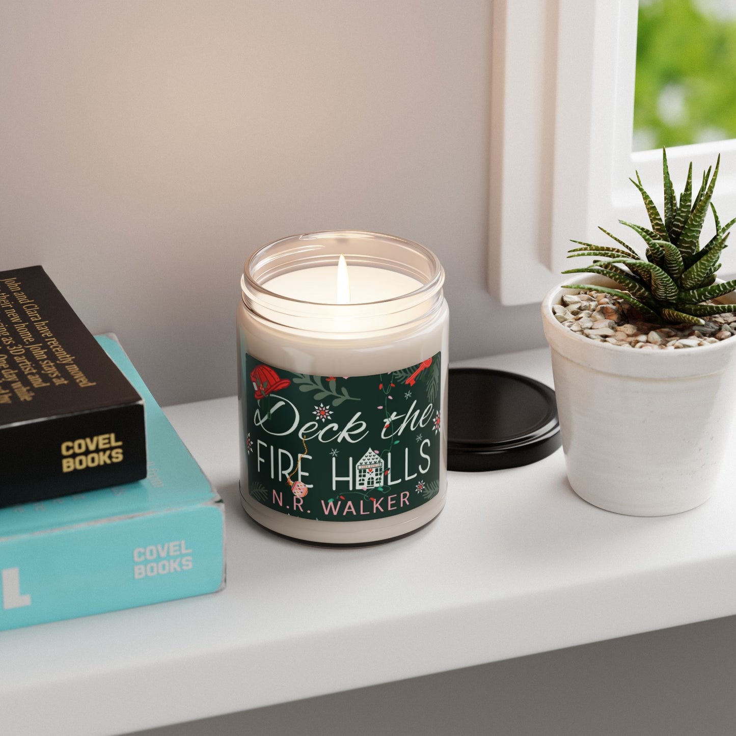 Deck the Fire Halls Holiday Scented Soy Candle - 9oz Festive Aromatherapy