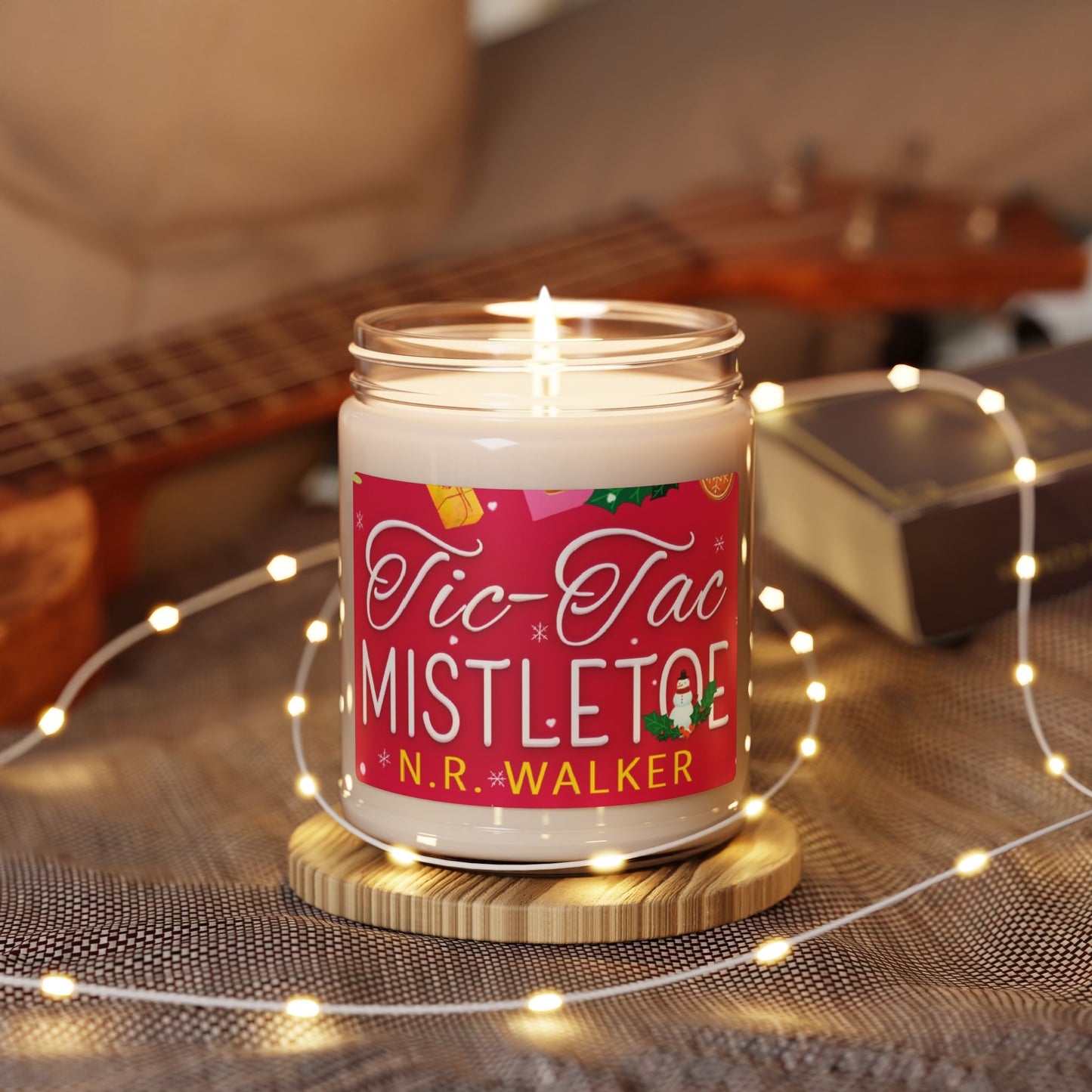 Tic-Tac Mistletoe Scented Soy Candle - 9oz Holiday Aromatherapy