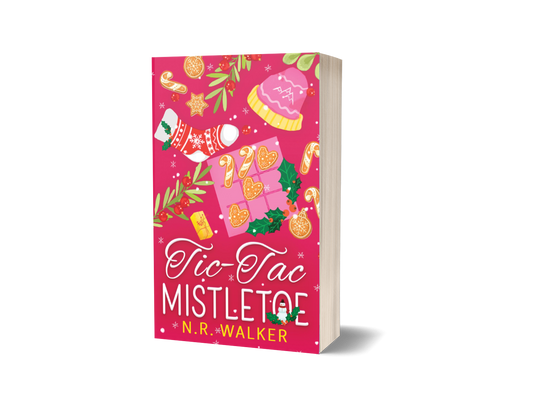 Tic Tac Mistletoe Illustrated Paperback - (Hartbridge Christmas Series Book One)